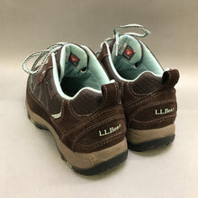 Load image into Gallery viewer, LL Bean Women's Brown & Blue Shoes (9 Wide)