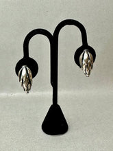 Load image into Gallery viewer, Vintage MCM Napier Signed Woven Silvertone Wheat Chain 17" Necklace & 1" Clip Earrings Set