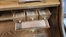 Load image into Gallery viewer, Rolltop Desk (45x17x24)