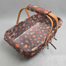 Load image into Gallery viewer, Longaberger Medium Gathering Basket #2400CO w/ Liner & Insert (5x18x12)