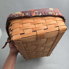 Load image into Gallery viewer, Longaberger Medium Gathering Basket #2400CO w/ Liner & Insert (5x18x12)