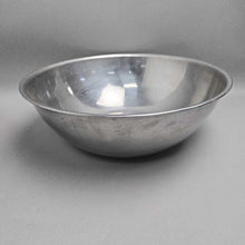 Load image into Gallery viewer, Set of 3 Nesting Stainless Steel Mixing Bowls / Kitchen Prep Bowls (Largest 4.5x13.25x13.25)
