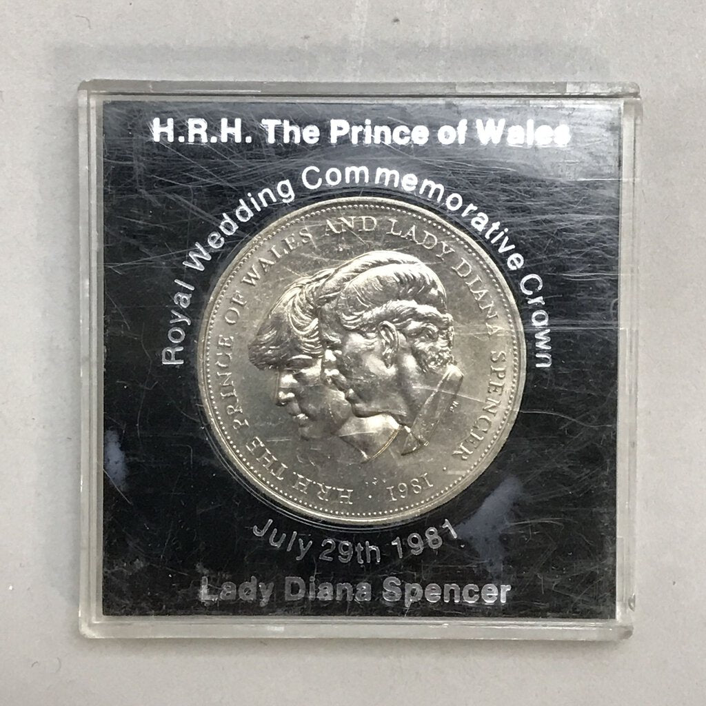 HRH Prince of Wales Royal Wedding Commemorative Crown Coin 39mm