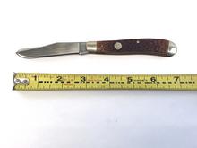 Load image into Gallery viewer, Remington UMC R-10 Farmhand Trapper Folding Pocket Knife #R10 NOS
