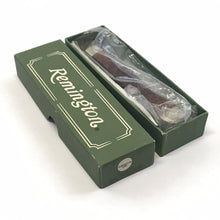 Load image into Gallery viewer, Remington UMC R-10 Farmhand Trapper Folding Pocket Knife #R10 NOS
