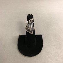 Load image into Gallery viewer, Sterling Siamese Ring sz 4.5
