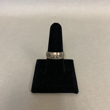 Load image into Gallery viewer, Ring sz 9
