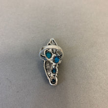 Load image into Gallery viewer, Faux Turquoise Silvertone Ring sz 6
