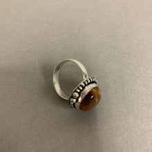 Load image into Gallery viewer, Silver Plated Tiger&#39;s Eye Ring sz 7
