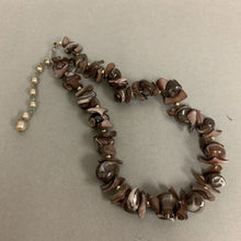 Load image into Gallery viewer, Vintage Dyed Shell Bead Choker Necklace
