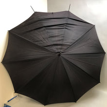 Load image into Gallery viewer, Figural Hoof / Sterling Silver-Covered-Bone Umbrella (34&quot;)

