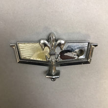 Load image into Gallery viewer, Vintage Chevrolet Caprice Hood Ornament Emblem (3.5x2)
