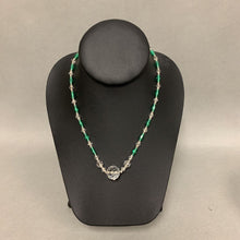 Load image into Gallery viewer, Vintage Clear &amp; Green Faceted Czech Glass Beaded Necklace (17&quot;)
