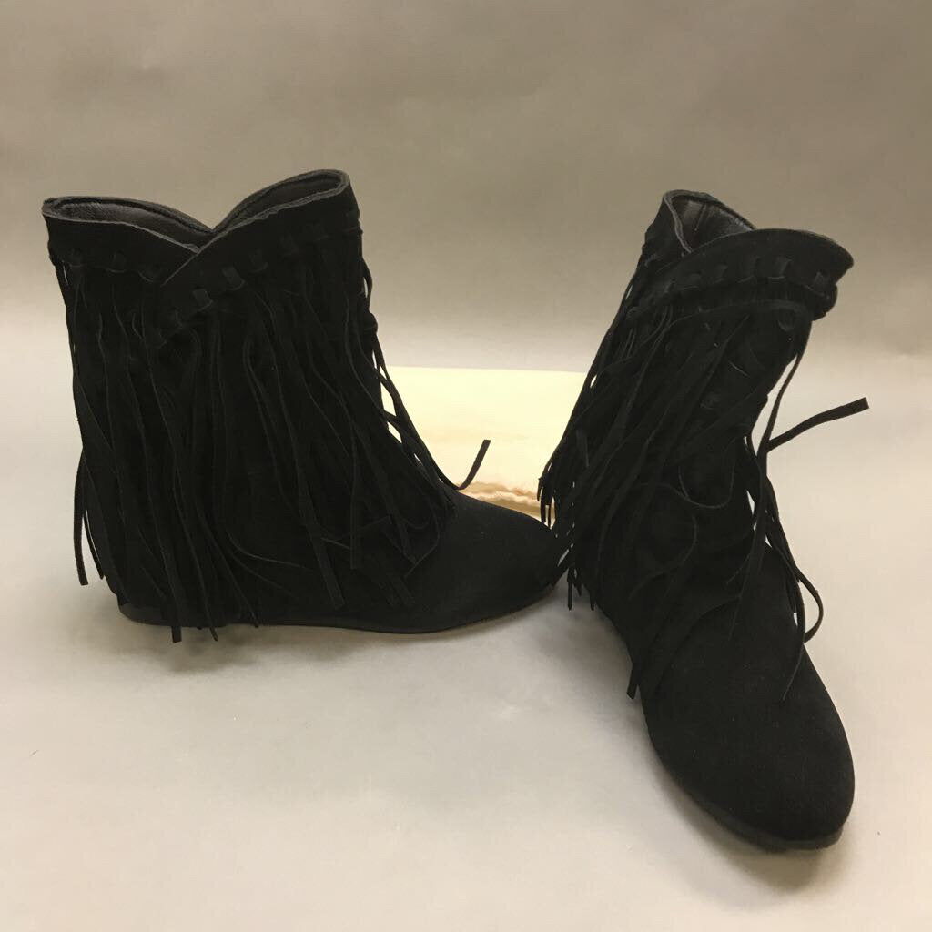 New Black Suede Fringe Boot (6)