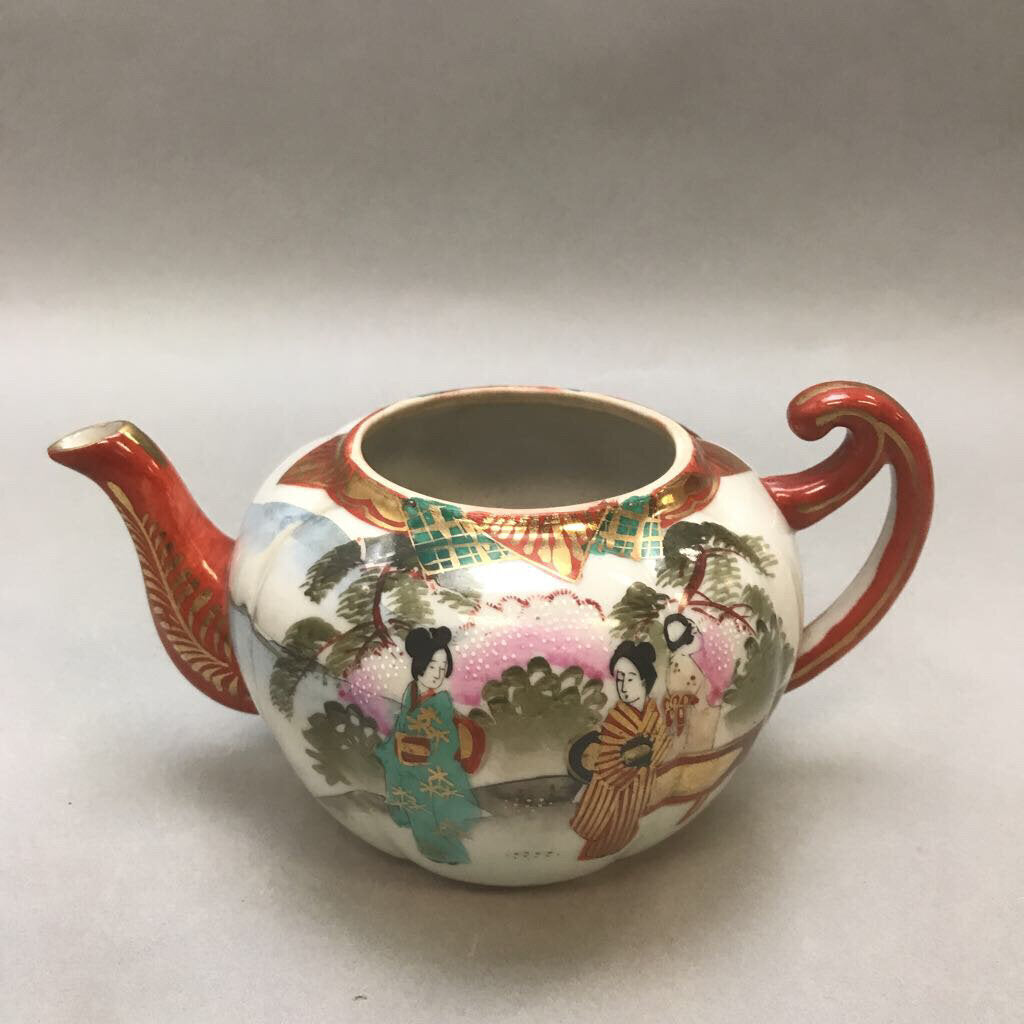 Vintage Asian Hand Painted Porcelain Tea Pot / Plant Pot (8