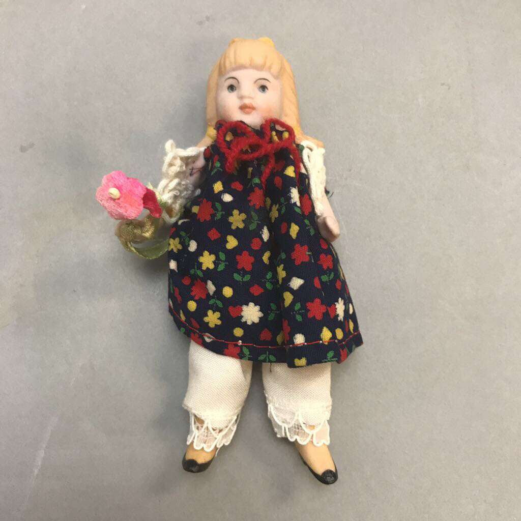 Vintage Shackman Jointed Porcelain Doll Japan (4.5
