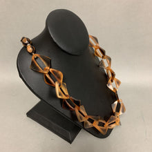 Load image into Gallery viewer, Vintage Carved Linked Horn Necklace (25&quot;)
