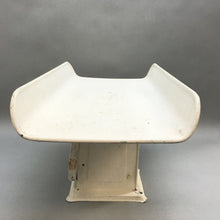 Load image into Gallery viewer, Authentic Vintage Hanson &quot;Stork&quot; Table Top Nursery Scale Model #3025
