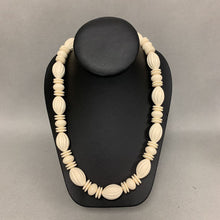 Load image into Gallery viewer, Vintage Cream Resin Beaded Necklace (28&quot;)
