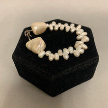 Load image into Gallery viewer, Freshwater Baroque Pearl Bracelet (7&quot;)
