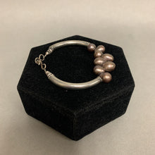 Load image into Gallery viewer, Sterling Bracelet w/ Gray Freshwater Pearls (6.5&quot;)
