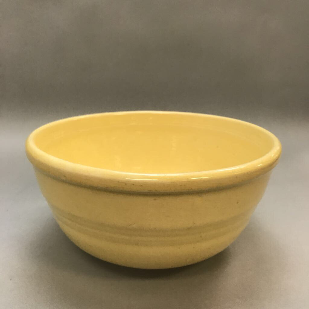 Vintage Pottery Yellow Kitchen Mixing Bowl (9