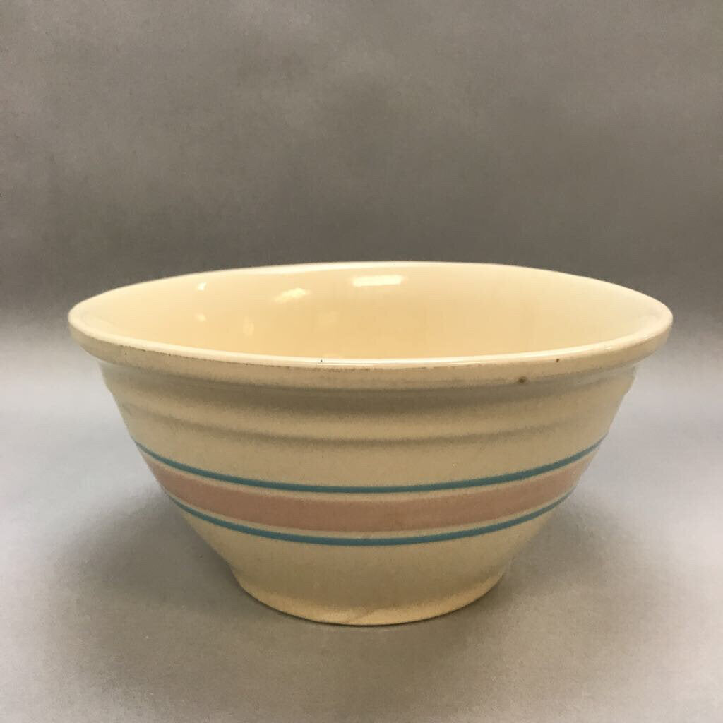 Vintage Mc Coy Oven Ware Mixing Bowl (10