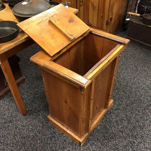 Load image into Gallery viewer, Wood Box Garbage Can Cover (28x21x16)
