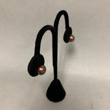 Load image into Gallery viewer, 14K Gold Brown Pearl Earrings
