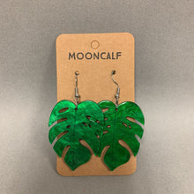 Load image into Gallery viewer, Mooncalf Handmade Resin Monstera Leaf Earrings
