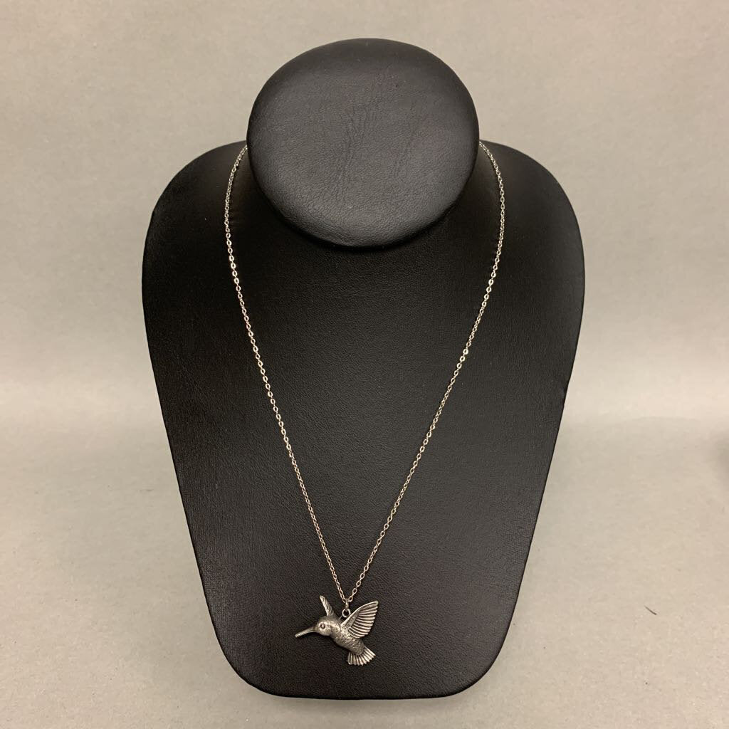 Pewter Hummingbird Pendant on 18