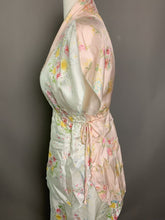 Load image into Gallery viewer, Kiyomi Silk Floral Pajama Set (sz M)
