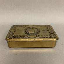 Load image into Gallery viewer, Brass Christmas 1914 Princess Mary Tin (1x5x3&quot;)
