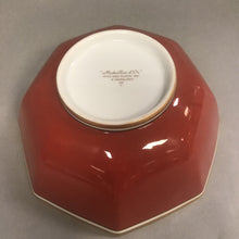 Load image into Gallery viewer, 1976 Fitz &amp; Floyd Medallion d’Or Terra Cotta Orange Octagon 9&quot; Serving Bowl Rare
