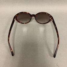 Load image into Gallery viewer, Tortoise Sunglasses with Prescription Bifocal Lenses

