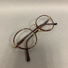 Load image into Gallery viewer, Tortoise &amp; Gold Metal Reading Glasses (+1.25)
