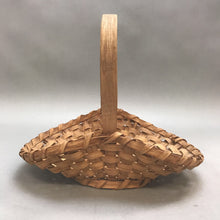Load image into Gallery viewer, Vintage Flower Trug Gathering Basket (10x8)

