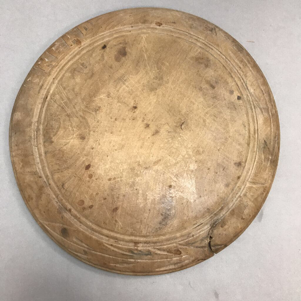 Antique Primitive Wood Cutting Board Round Bread Board (10