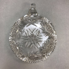 Load image into Gallery viewer, Vintage Sawtooth Cut Crystal Nappy Dish (6&quot;)
