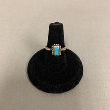Load image into Gallery viewer, Sterling Turquoise Ring sz 4
