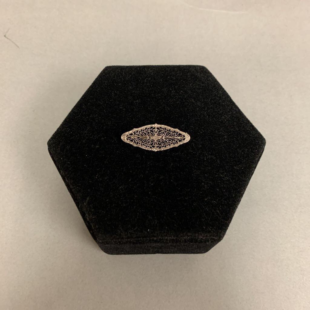 Victorian 14K White Gold Filigree Pin (1.5g)