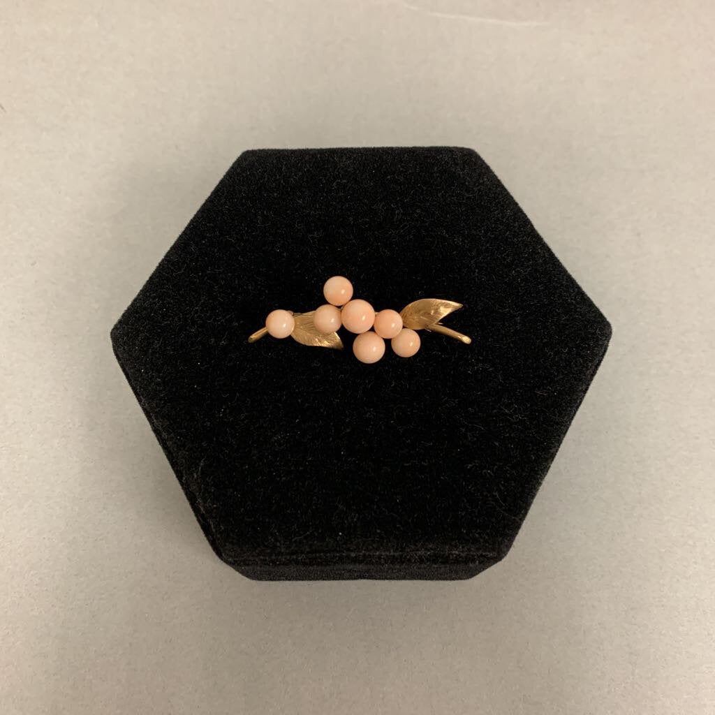 14K Gold Pink Coral Leaves & Berries Pin (4.1g)