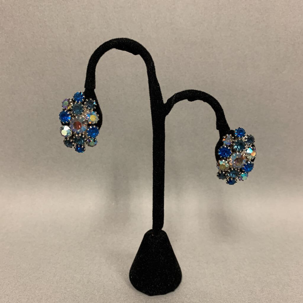 Vintage Blue Aurora Borealis Rhinestone Clip Earrings