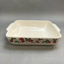 Load image into Gallery viewer, Sheffield Vintage Strawberries &#39;N Cream Sheffield Stoneware Dish (9x9)
