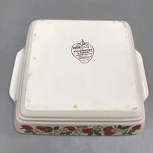 Load image into Gallery viewer, Sheffield Vintage Strawberries &#39;N Cream Sheffield Stoneware Dish (9x9)
