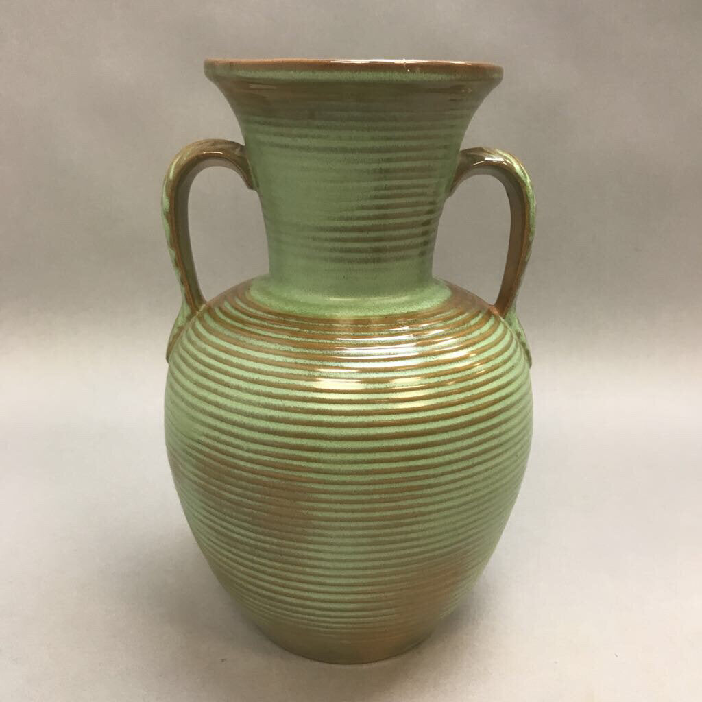 MCM Frankoma # 71 Vase Prairie Green Ribbed Design Leaf Handles (11