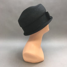 Load image into Gallery viewer, Vintage Black Straw Ribbon Trim Cloche Hat
