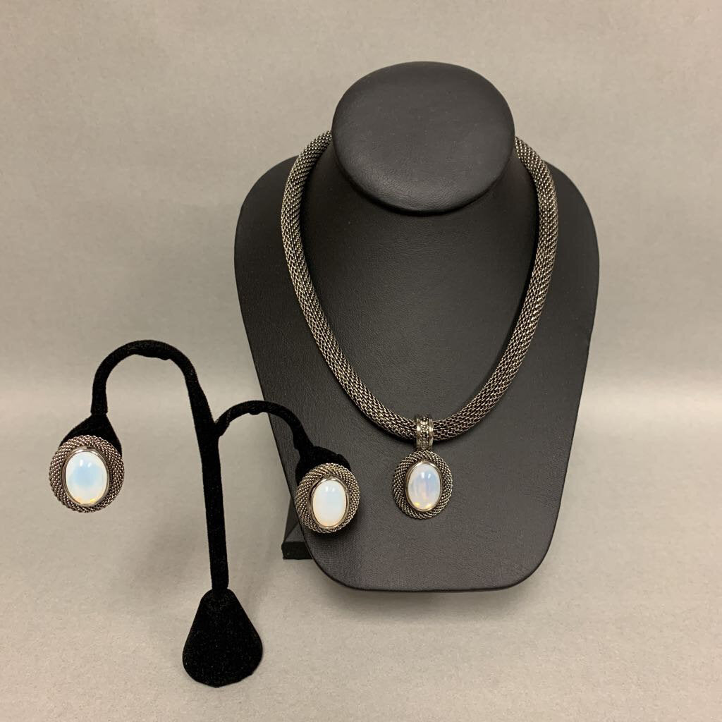 Whiting & Davis Silvertone Mesh Opaline Glass Necklace & Clip Earrings Set