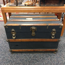 Load image into Gallery viewer, Black Vintage Trunk (24x13x19)
