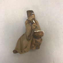 Load image into Gallery viewer, Vintage Shiwan Clay Pottery Miniature Asian Mudman Scholar Figure (2.25&quot;)

